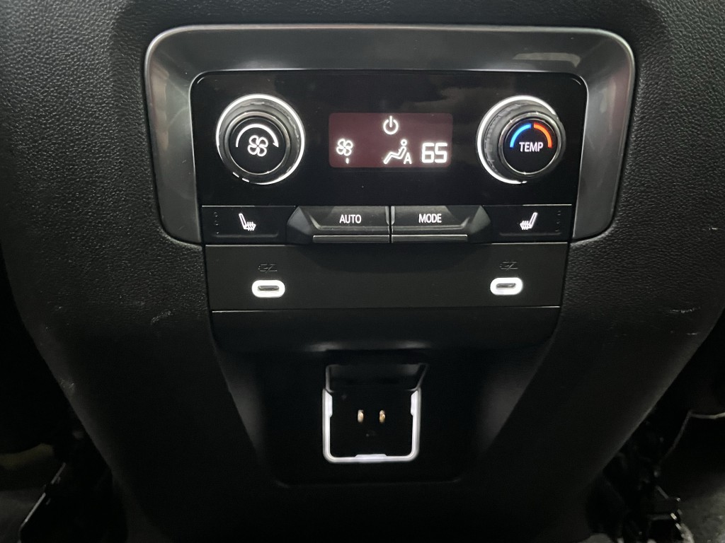 2021 Chevrolet Tahoe Image 32