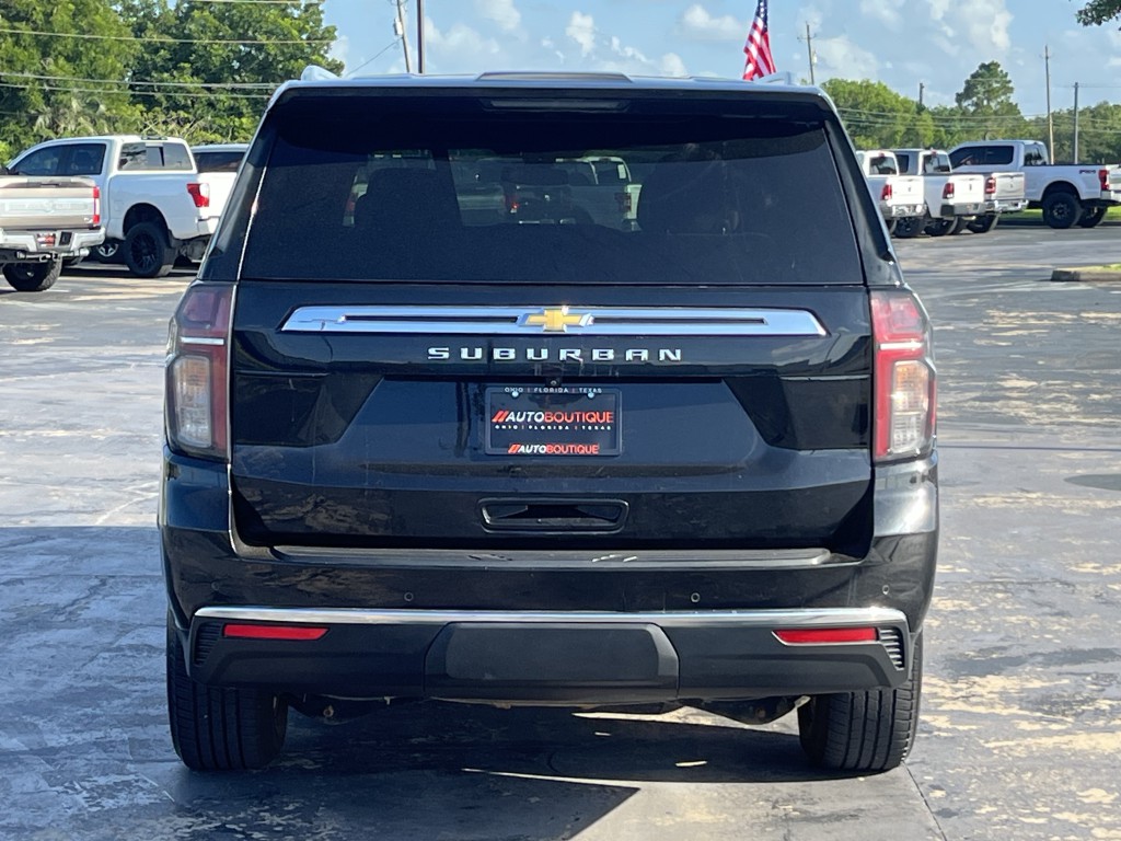 2021 Chevrolet Suburban Image 7