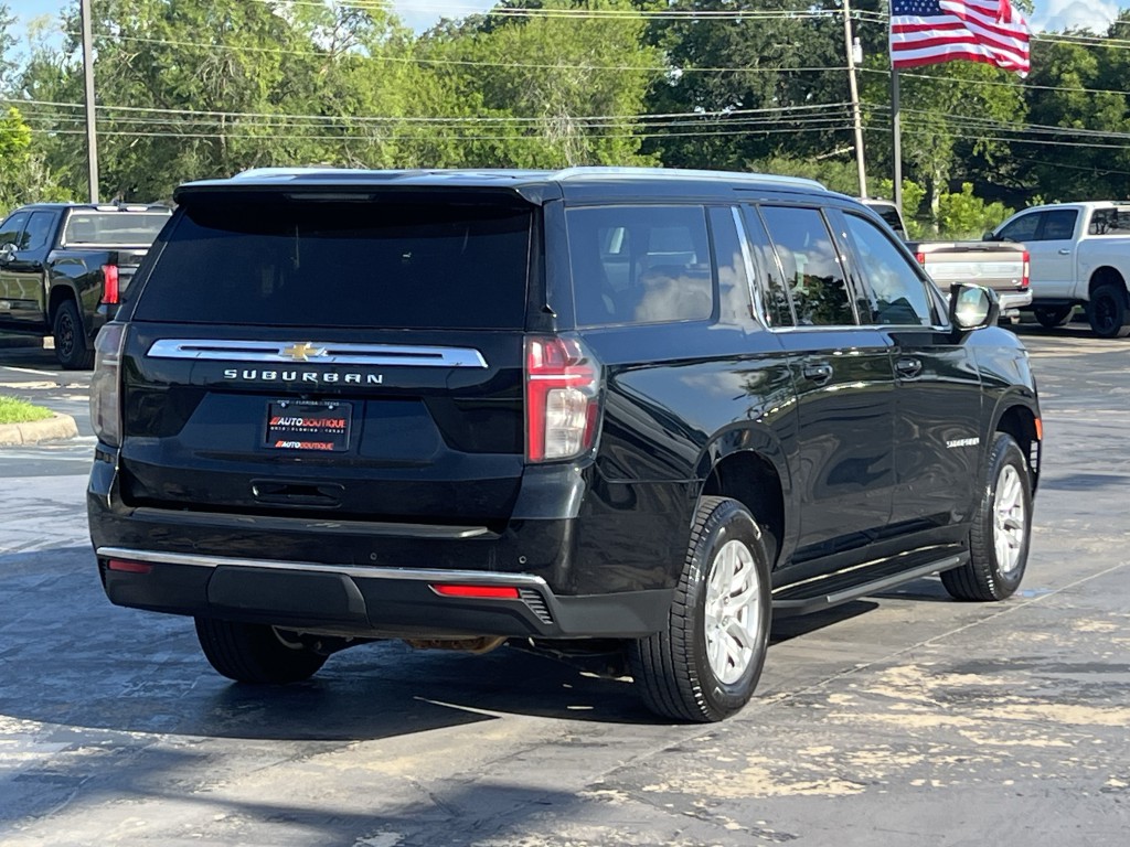 2021 Chevrolet Suburban Image 9