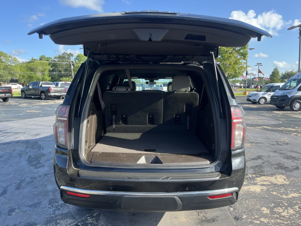 2021 Chevrolet Suburban Image 11