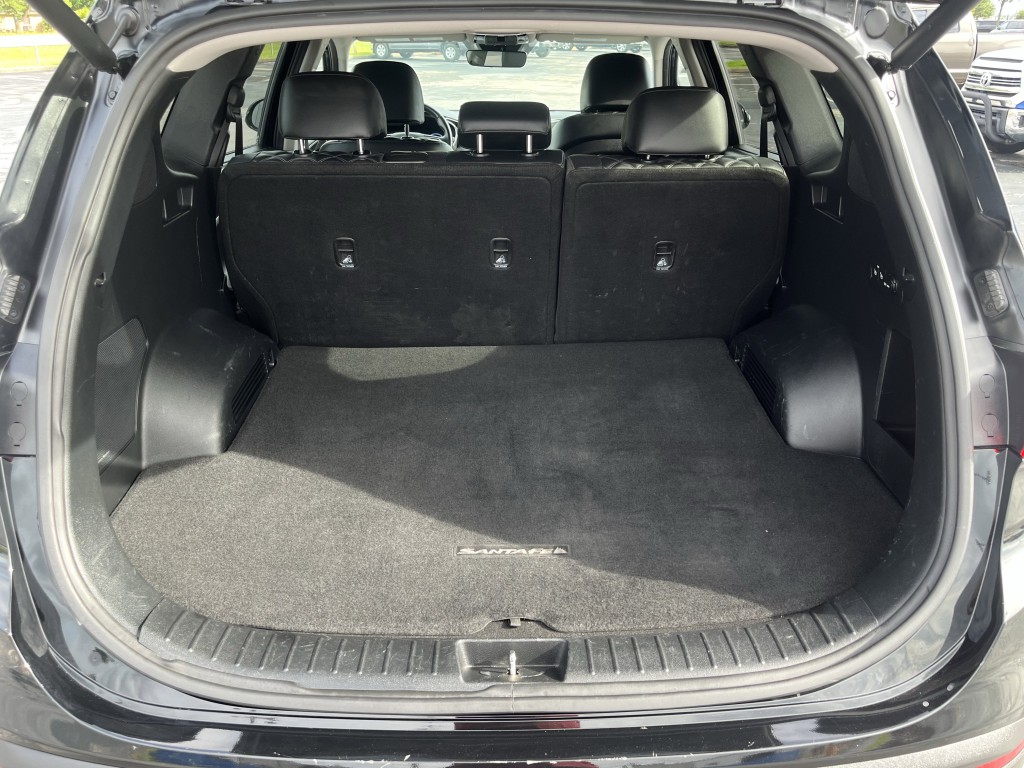 2022 Hyundai Santa Fe Image 12