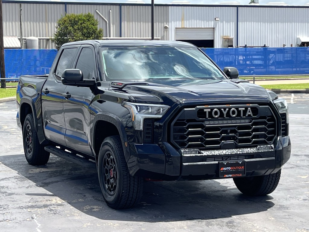 2022 Toyota Tundra Image 3