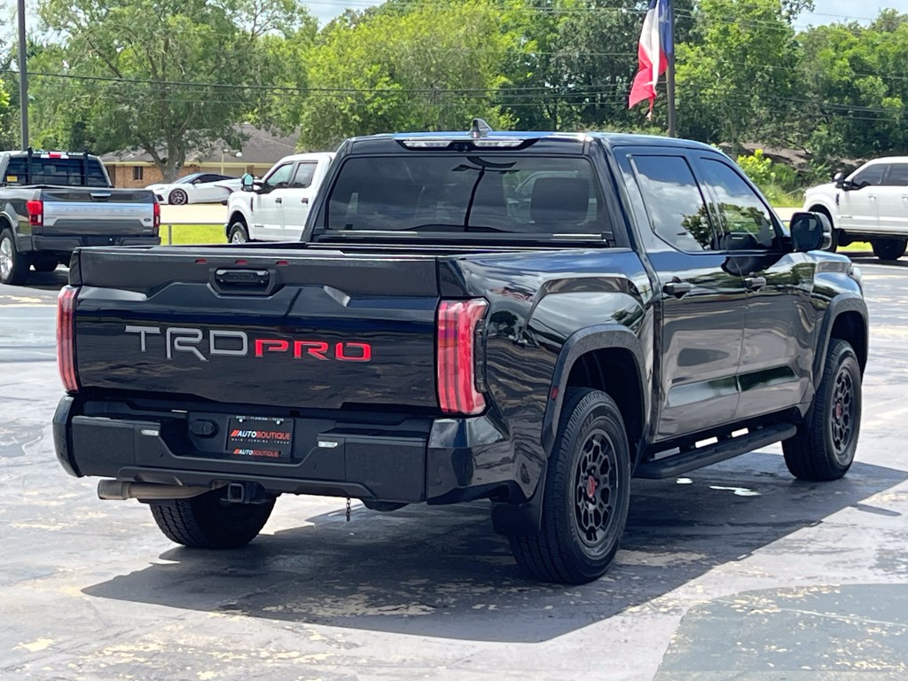 2022 Toyota Tundra Image 9