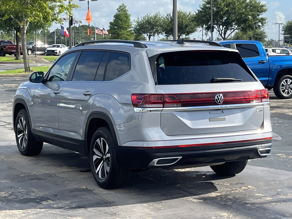 2026 Volkswagen Atlas Image 8