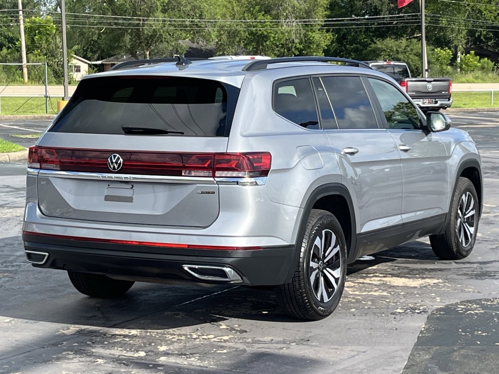 2026 Volkswagen Atlas Image 9