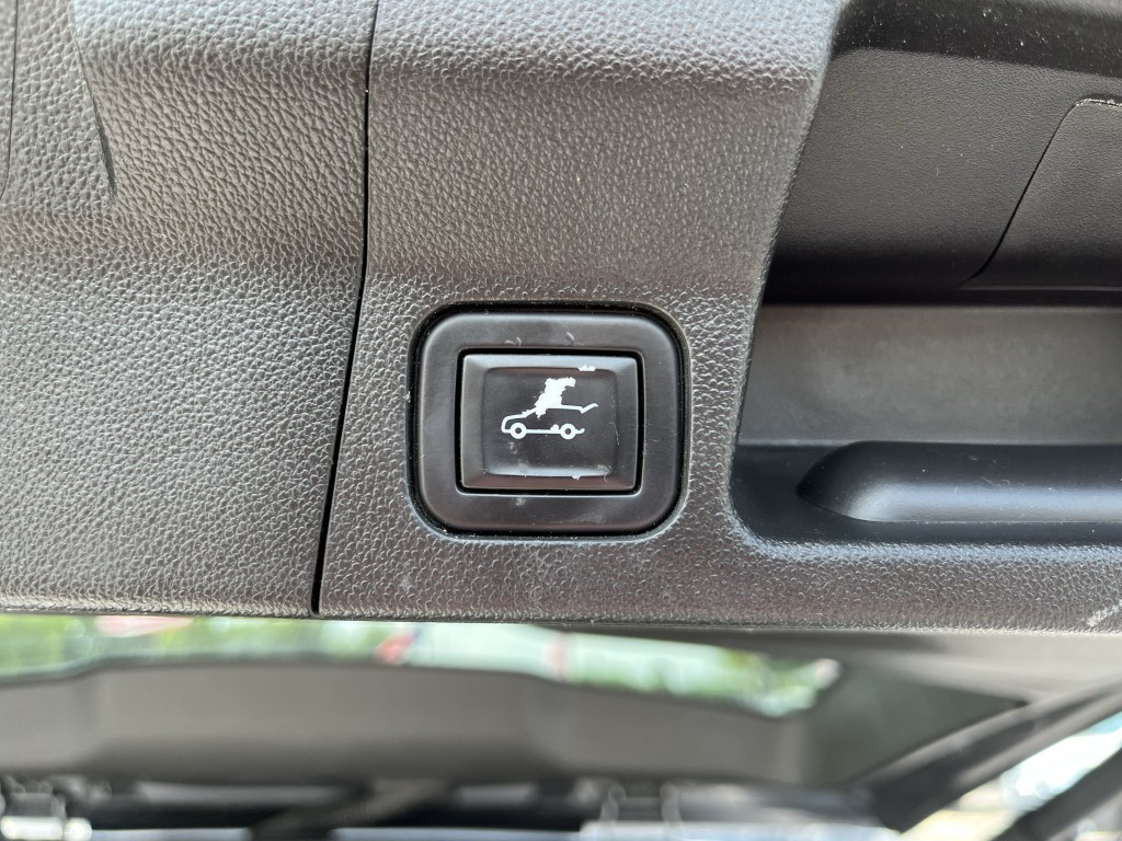 2020 GMC Acadia Image 15