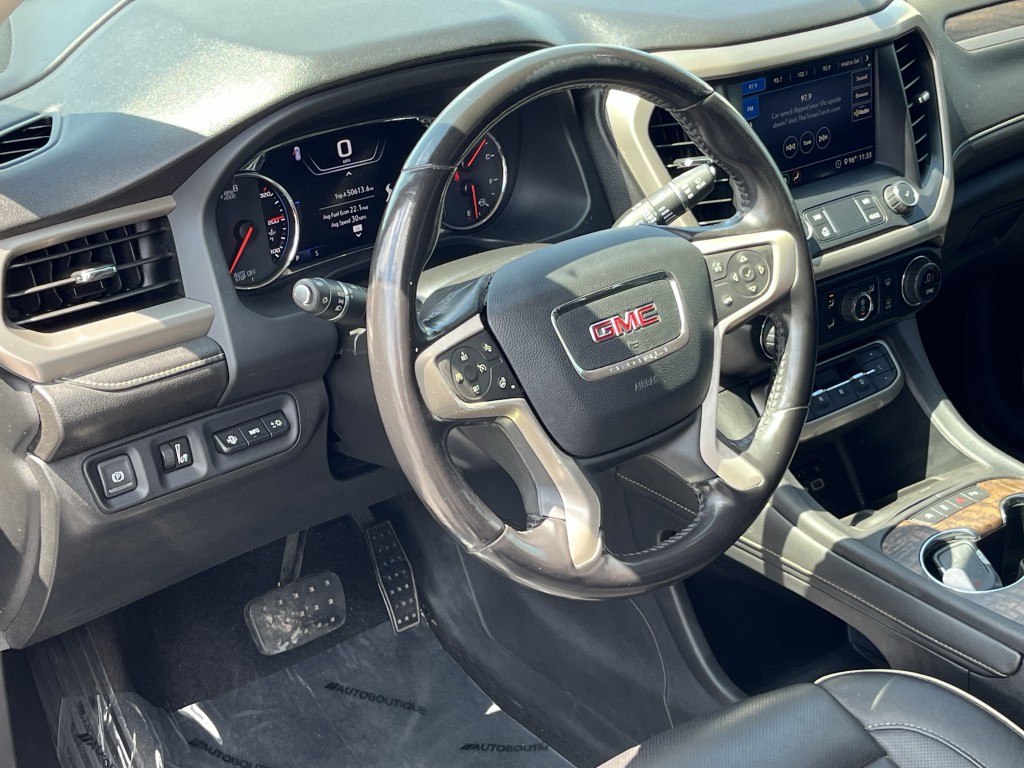 2020 GMC Acadia Image 16