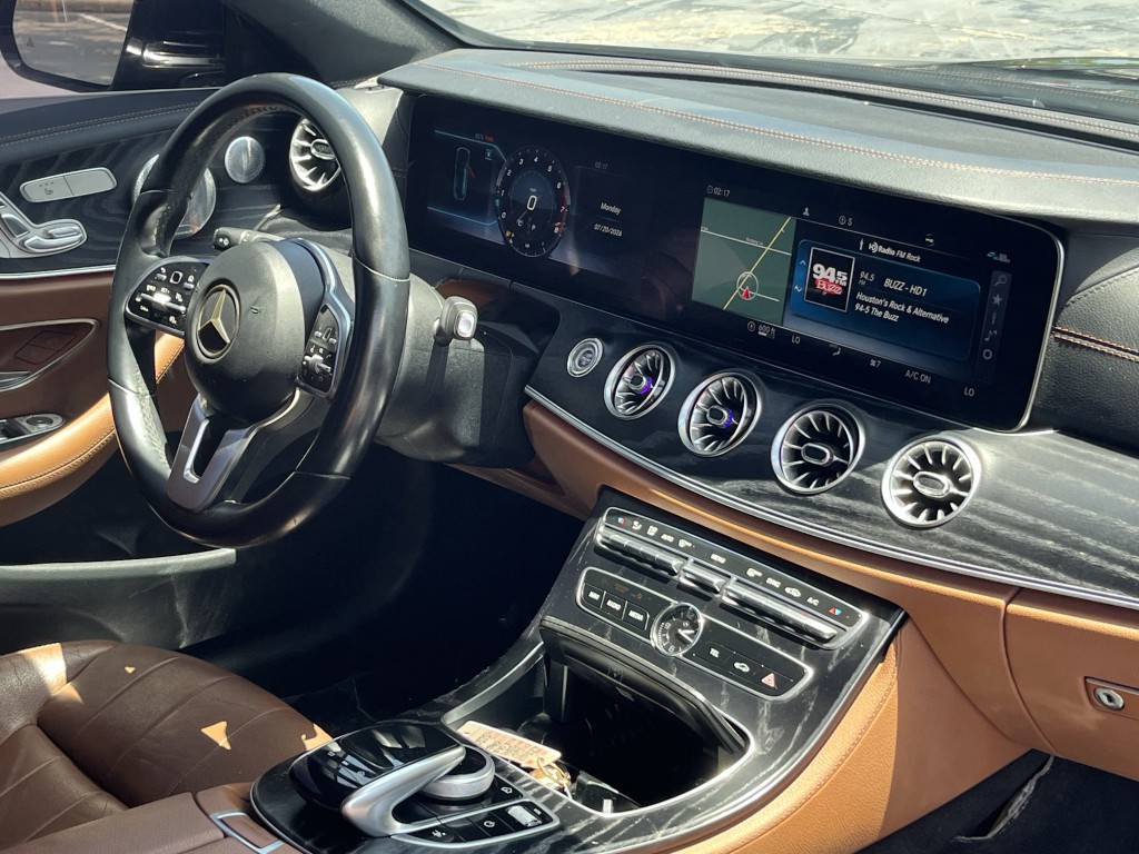 2020 Mercedes-Benz E-Class Image 18