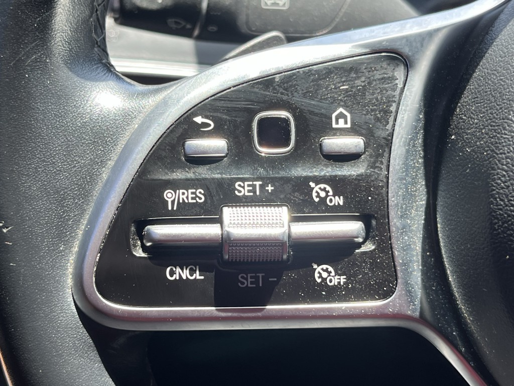2020 Mercedes-Benz E-Class Image 21