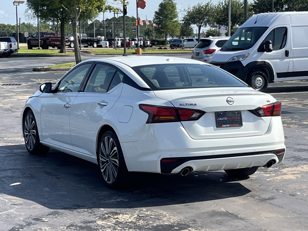 2023 Nissan Altima Image 8