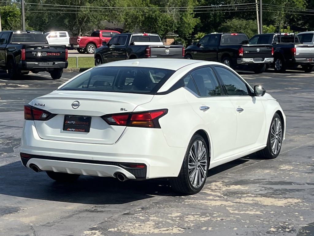 2023 Nissan Altima Image 9