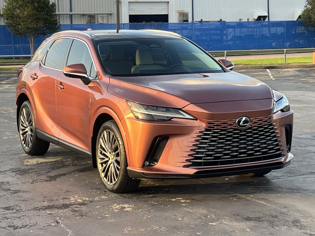 2024 Lexus RX Image 3