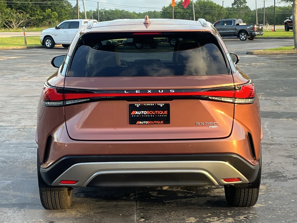 2024 Lexus RX Image 7