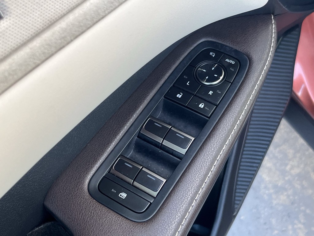 2024 Lexus RX Image 27