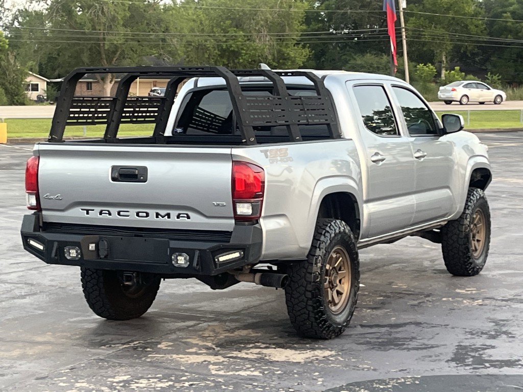 2023 Toyota Tacoma Image 10