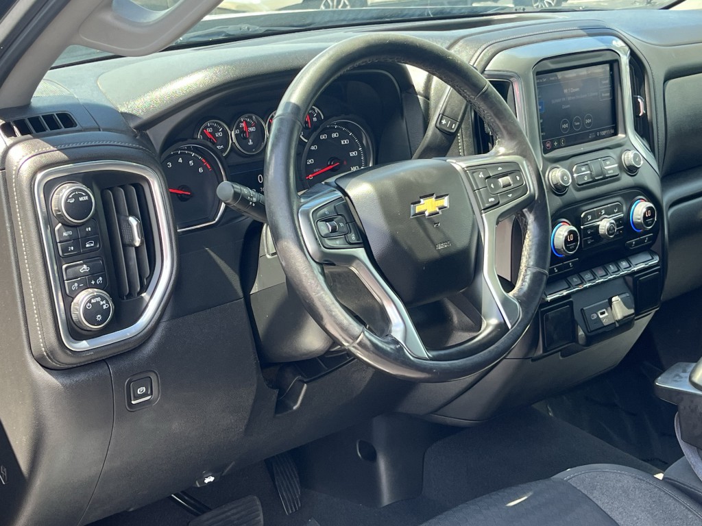 2022 Chevrolet Silverado 1500 Image 12