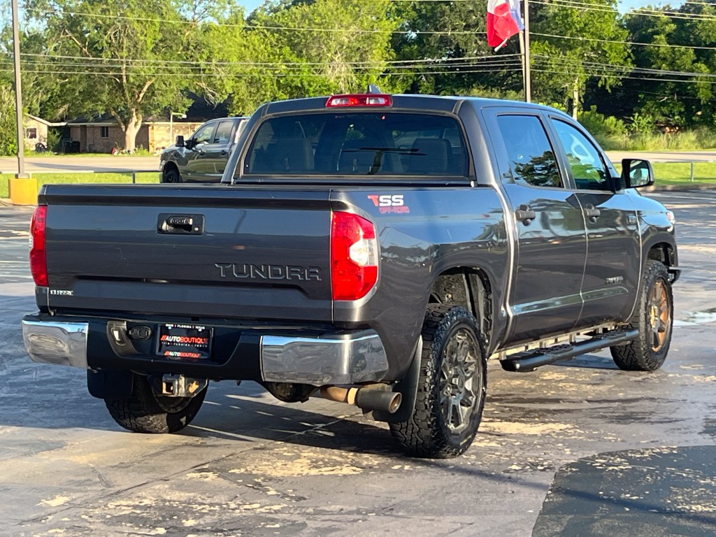2021 Toyota Tundra Image 9