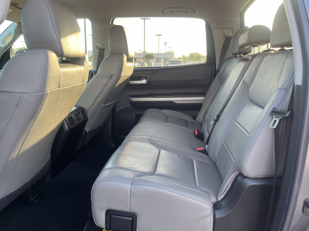 2021 Toyota Tundra Image 29