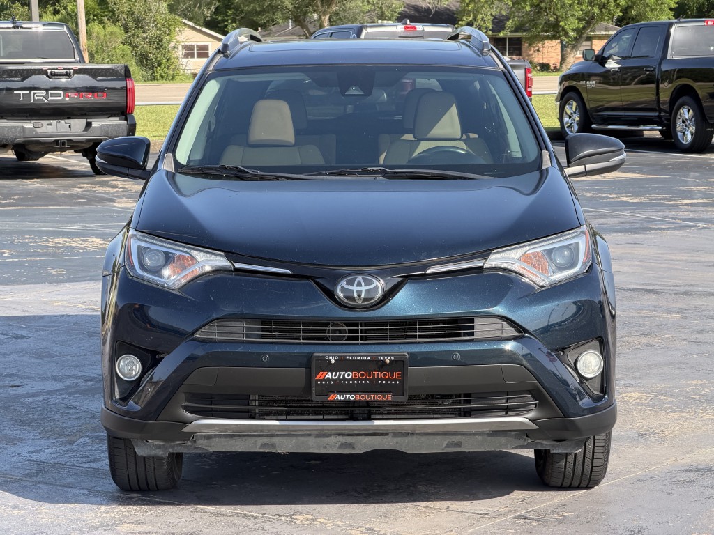 2017 Toyota Rav4 Image 6