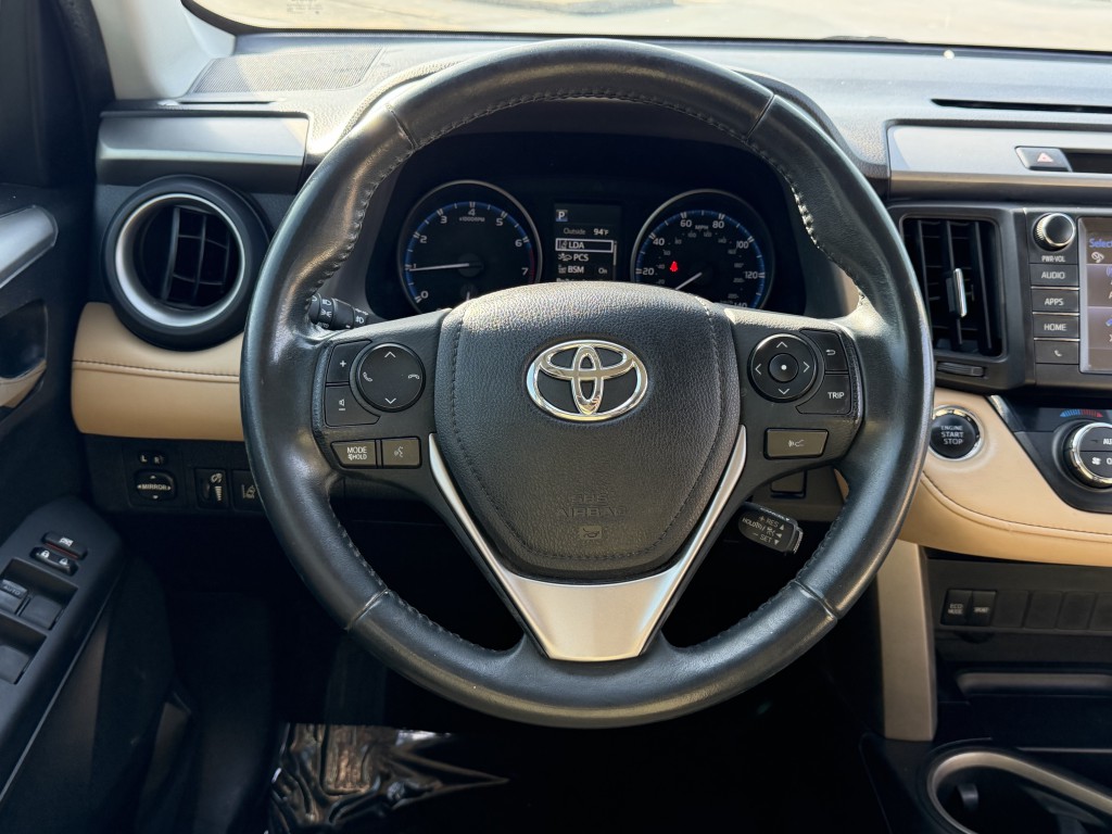 2017 Toyota Rav4 Image 15