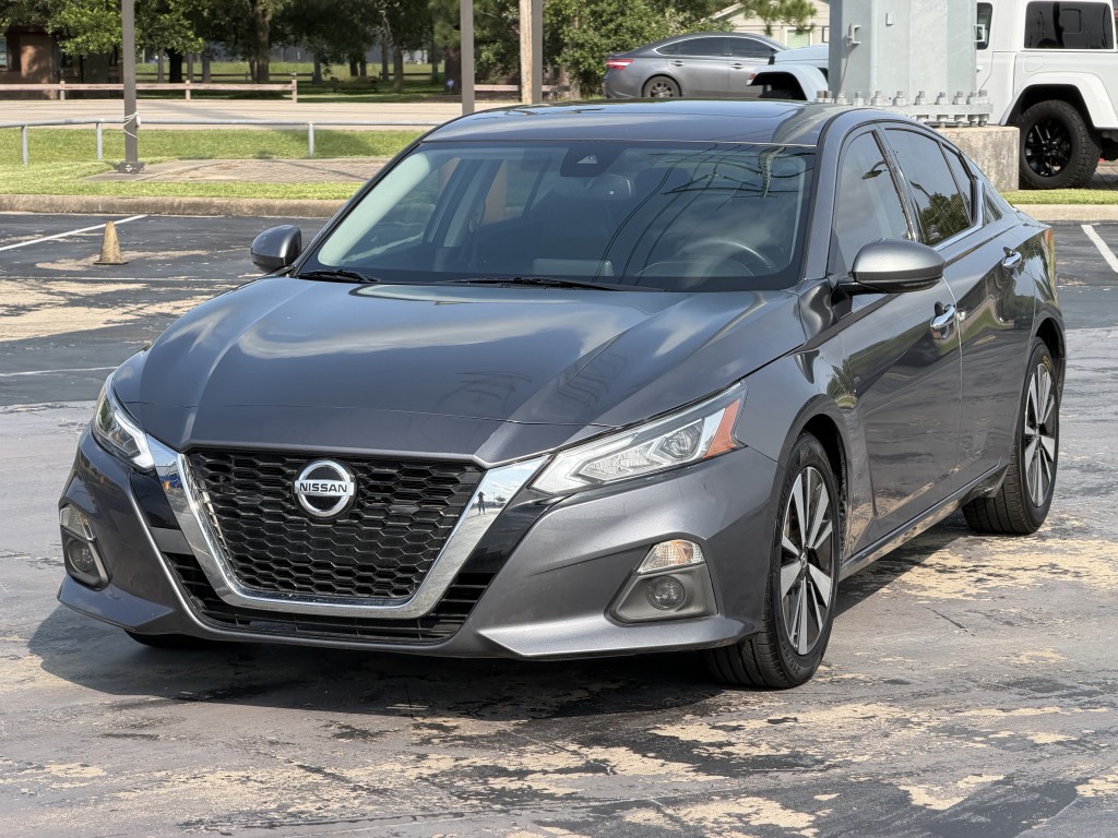 2020 Nissan Altima Image 5