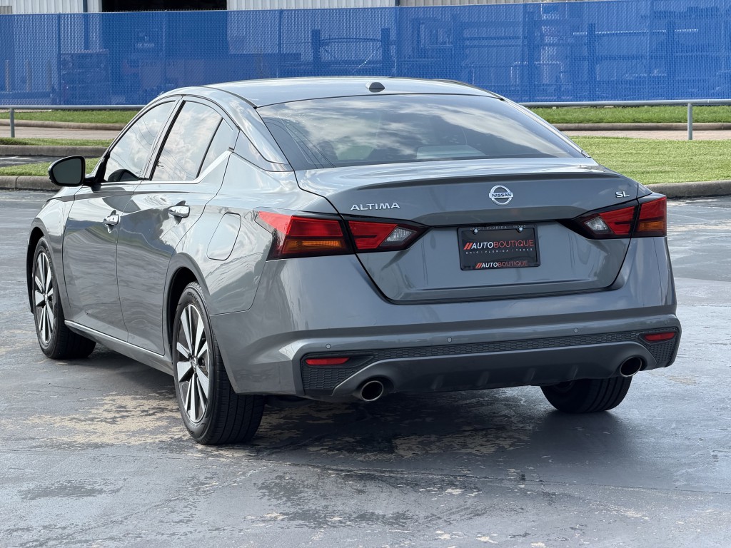 2020 Nissan Altima Image 8