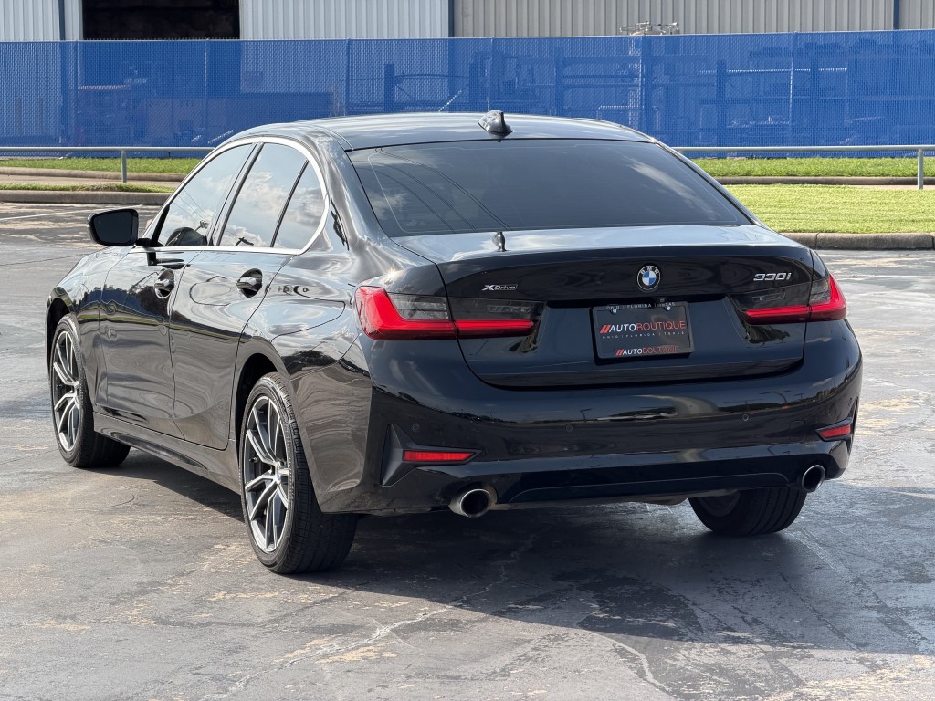 2019 BMW 3 Series Image 9
