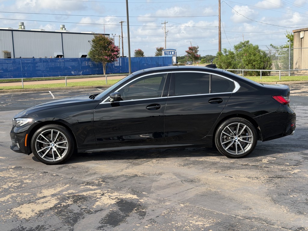 2019 BMW 3 Series Image 11
