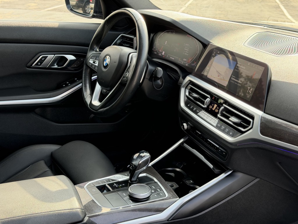 2019 BMW 3 Series Image 13