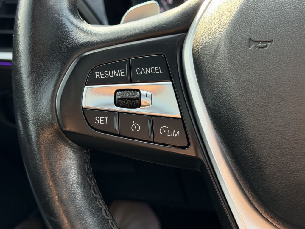 2019 BMW 3 Series Image 16