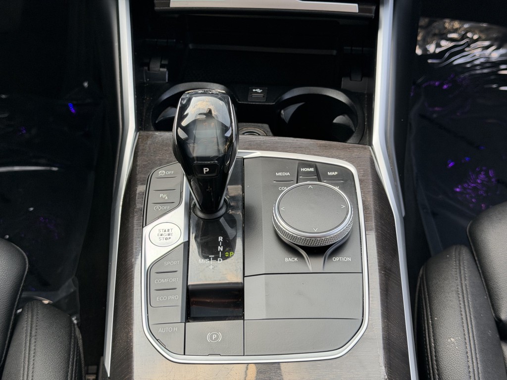 2019 BMW 3 Series Image 22