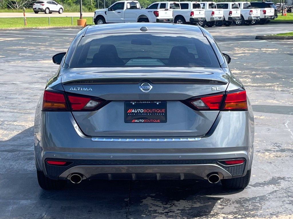 2022 Nissan Altima Image 8