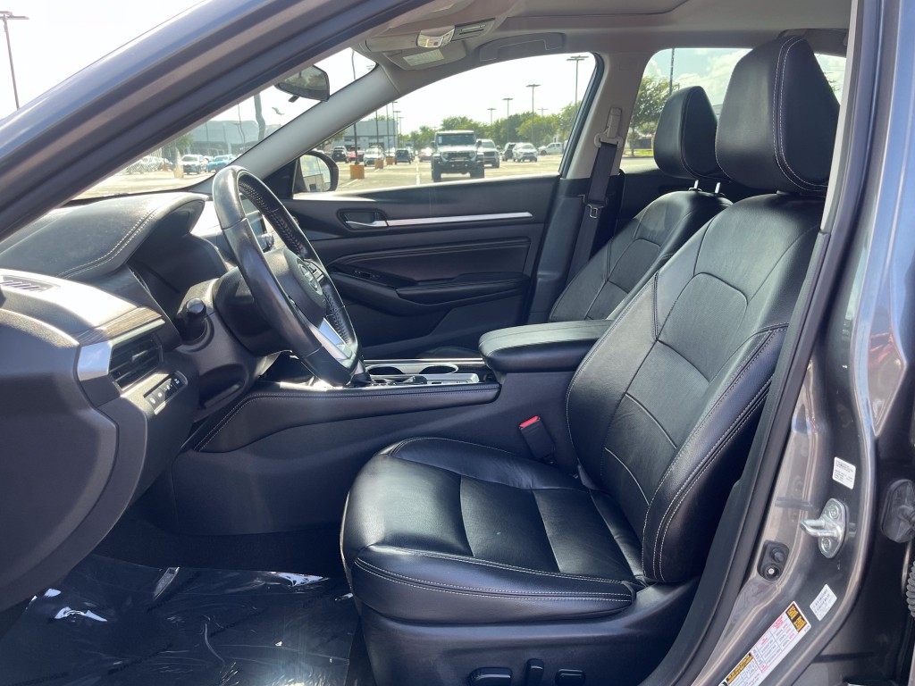 2022 Nissan Altima Image 29