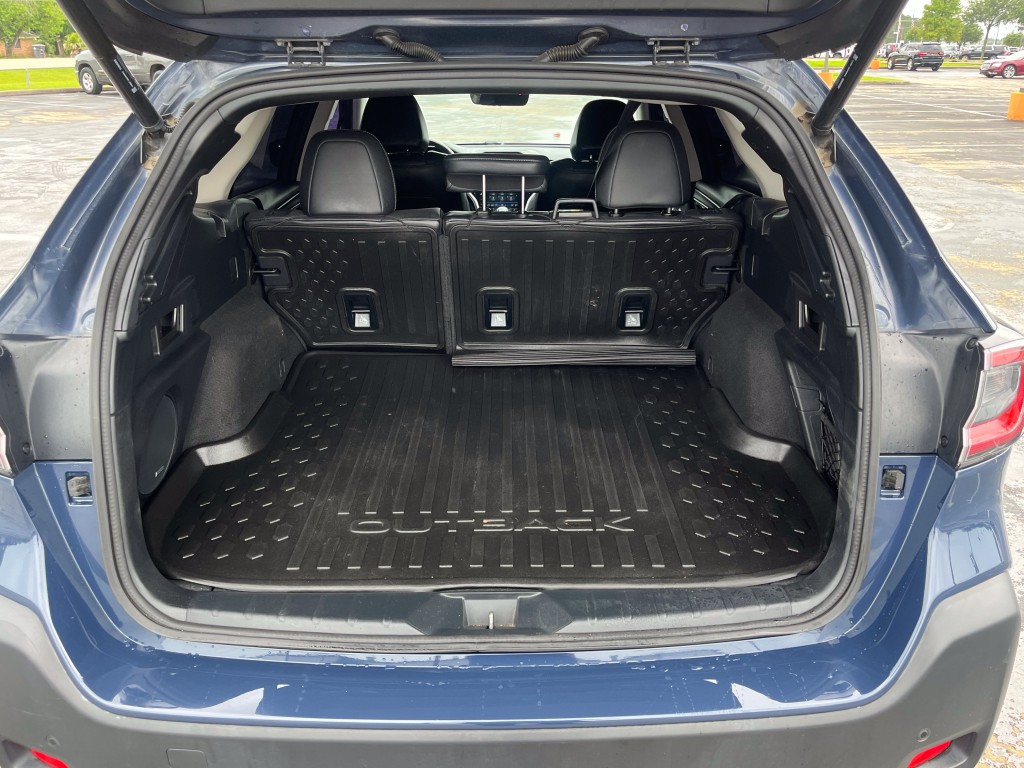 2023 Subaru Outback Image 12