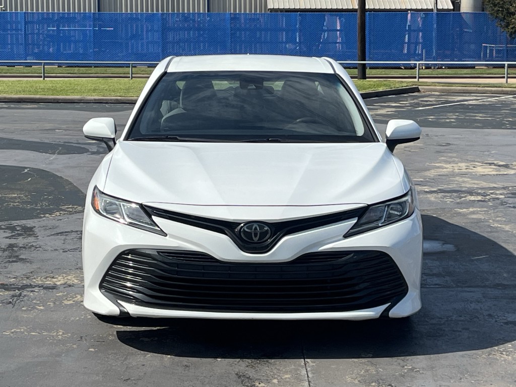 2020 Toyota Camry Image 6