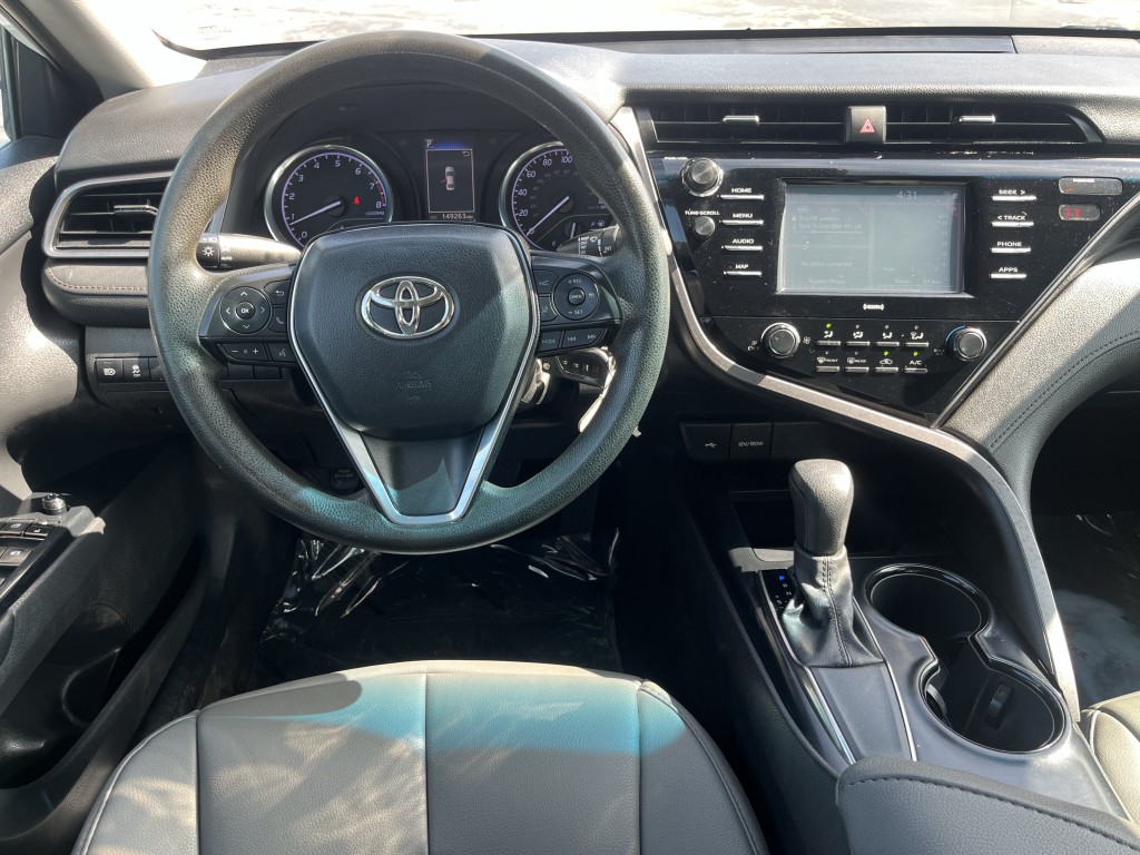 2020 Toyota Camry Image 16