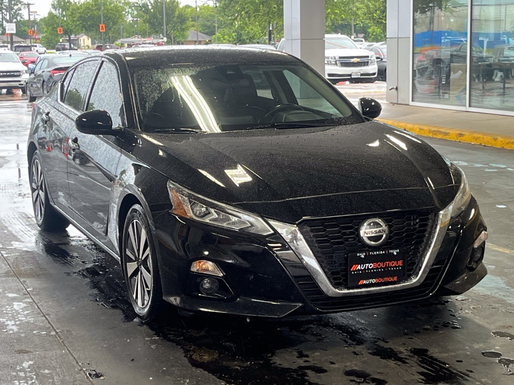 2022 Nissan Altima Image 3