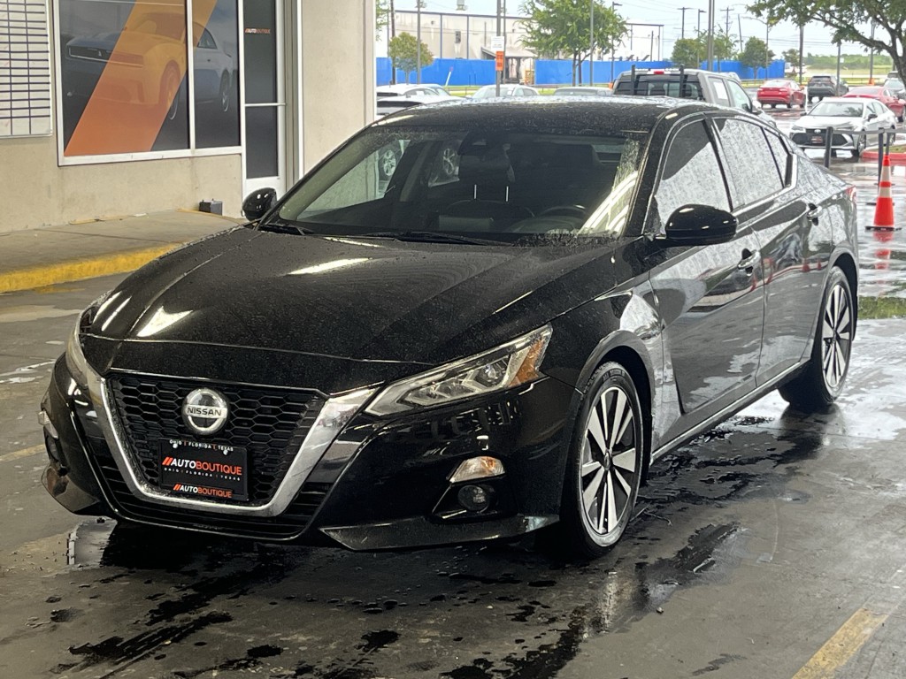 2022 Nissan Altima Image 5
