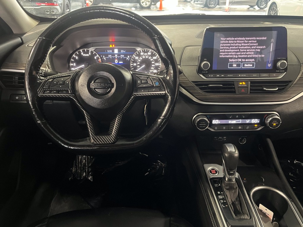 2022 Nissan Altima Image 15