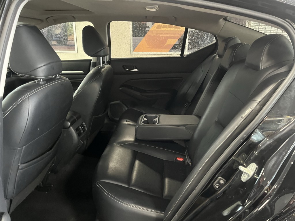 2022 Nissan Altima Image 29