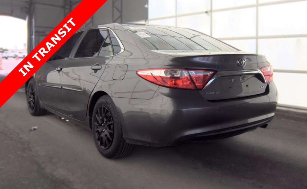 2016 Toyota Camry Image 7