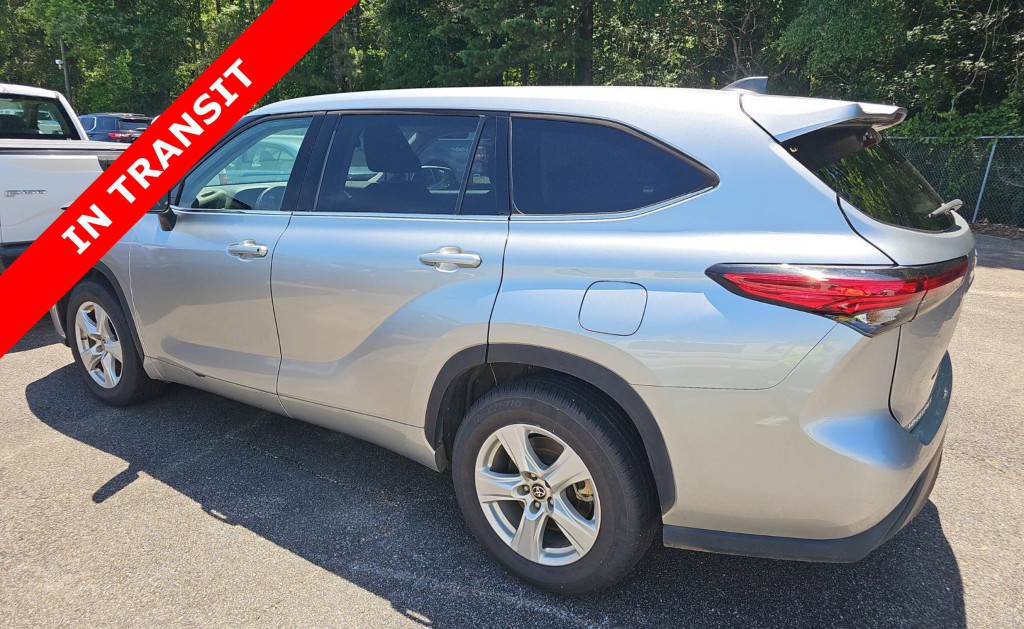 2022 Toyota Highlander Image 7