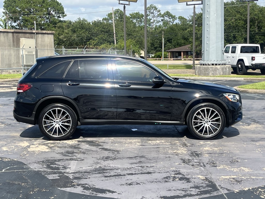 2022 Mercedes-Benz GLC-Class Image 10