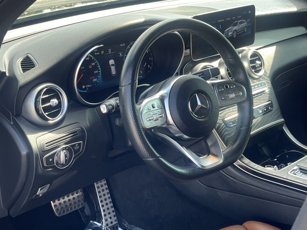 2022 Mercedes-Benz GLC-Class Image 15