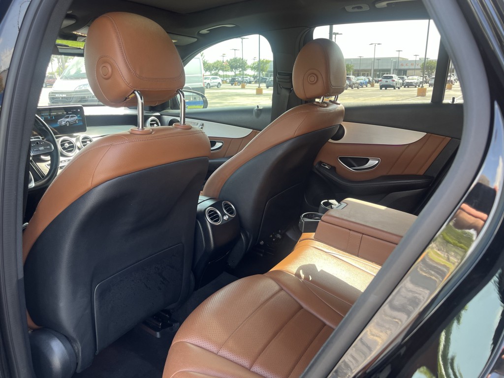 2022 Mercedes-Benz GLC-Class Image 30