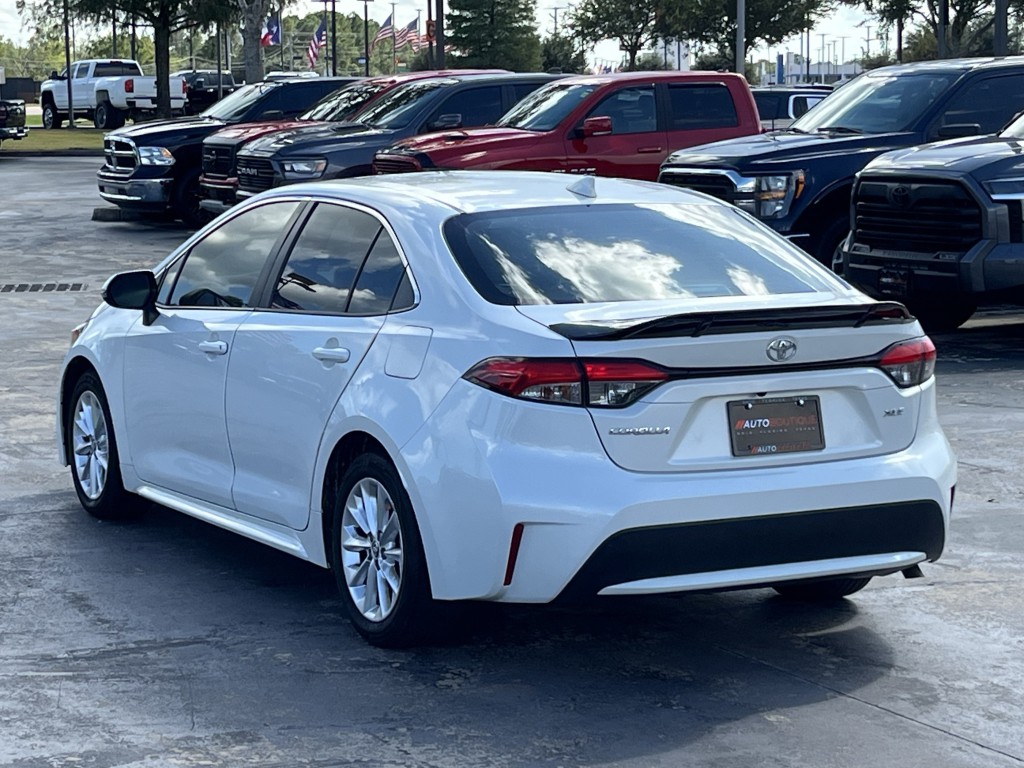 2020 Toyota Corolla Image 11