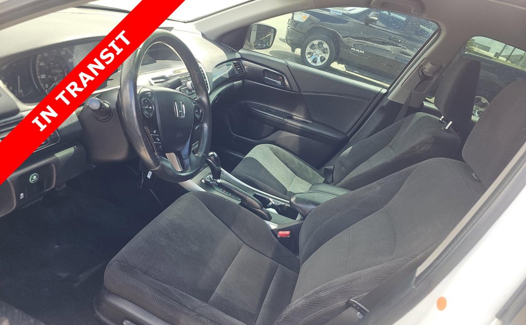 2015 Honda Accord Image 7