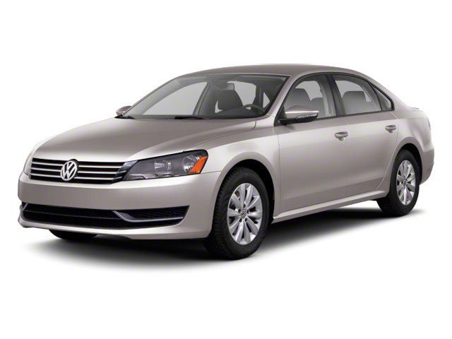 2013 Volkswagen Passat Image 1