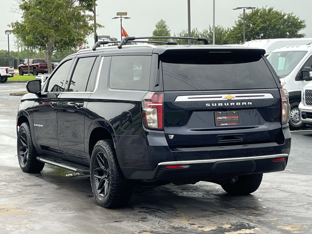 2021 Chevrolet Suburban Image 9