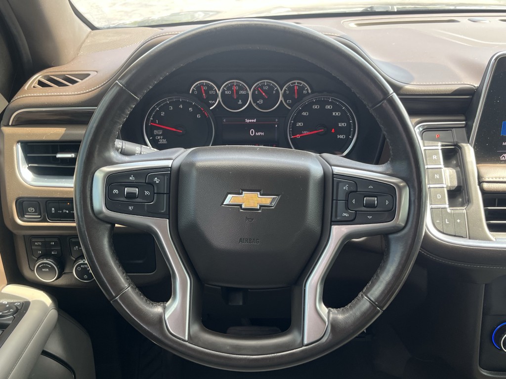 2021 Chevrolet Suburban Image 16